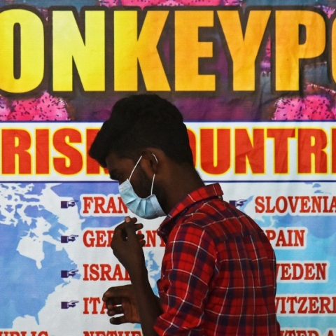 Η ευλογιά των πιθήκων έφτασε και στην Ταϊλάνδη – Ευρωπαίος ο ασθενής