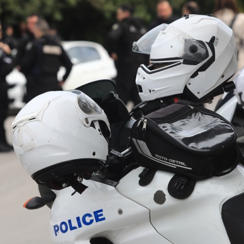 «Ας εξηγήσουμε λοιπόν τι είναι μπάτσος» - Η απάντηση της ΕΛΑΣ μέσα από ένα βίντεο