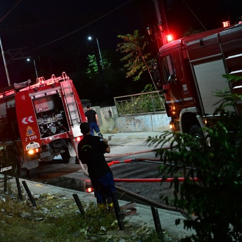 Θεσσαλονίκη: Φωτιά σε εγκαταστάσεις εταιρείας - Επιχειρούν ισχυρές δυνάμεις της Πυροσβεστικής