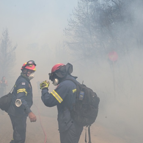 Καίει ανεξέλεγκτα η φωτιά στο Παγγαίο για 5η μέρα - Επιχειρούν 280 πυροσβέστες