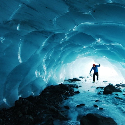 σπηλια απο παγο, ορειβατης