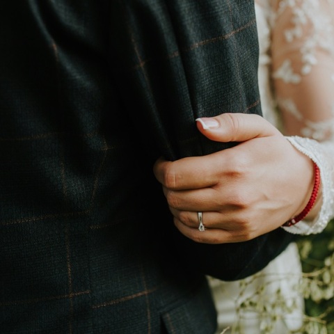 Πύργος: Παρελθόν βίας έχει ο γαμπρός που χαστούκισε τη νύφη όταν εκείνη του πάτησε το πόδι