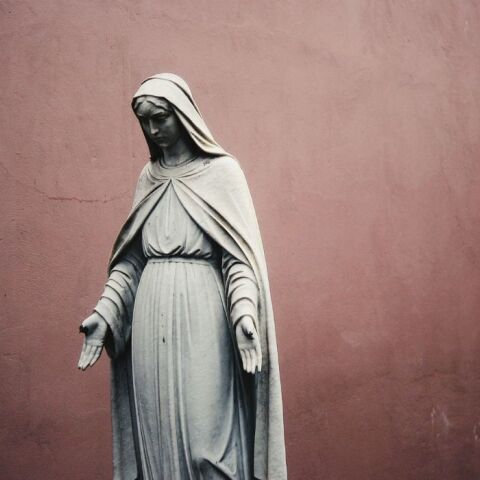 Γερμανία: Η Καθολική Εκκλησία προτρέπει τους πιστούς να μην ψηφίσουν Ακροδεξιά