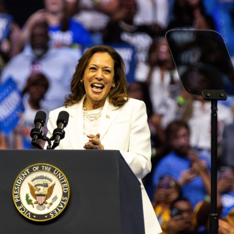 H υποψήφια των Δημοκρατικών για την προεδρία των ΗΠΑ, Κάμαλα Χάρις