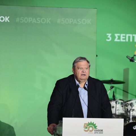 Ευάγγελος Βενιζέλος: Η καμπύλη του ΠΑΣΟΚ είναι η καμπύλη της Μεταπολίτευσης