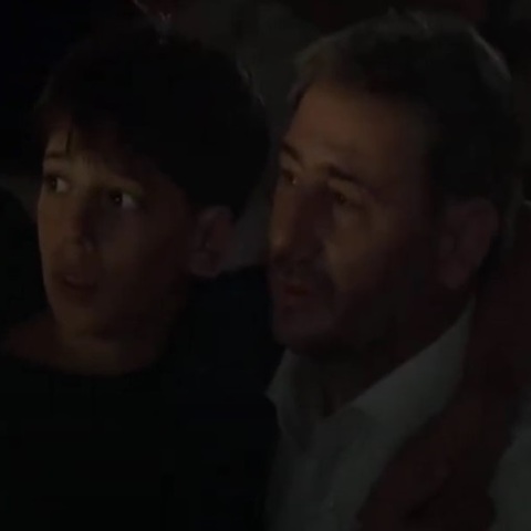 Το τραγούδι που συγκίνησε τον Νίκο Ανδρουλάκη στην εκδήλωση για τα 50 χρόνια του ΠΑΣΟΚ