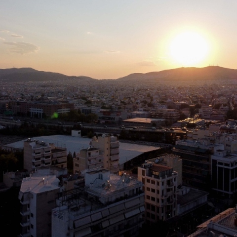 Πολυκατοικίες, ηλιοβασιλεμα