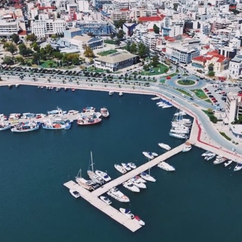 Βόλος: Καθάρισε ο Παγασητικός από τα νεκρά ψάρια 