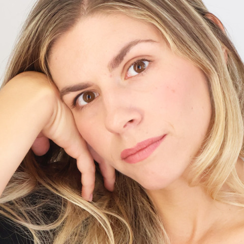 Δανάη Μουτσοπούλου