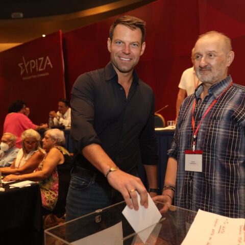 Ο Στέφανος Κασσελάκης ψήφισε για την πρόταση μομφής εναντίον του 