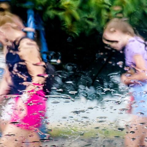 Αλλάζει ραγδαία ο καιρός: Πού αναμένονται καταιγίδες -  Προειδοποίηση Λαγουβάρδου