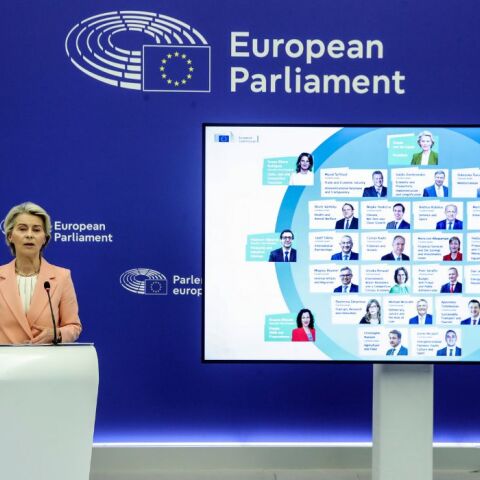 Κομισιόν: Πέντε συμπεράσματα για τη νέα σύνθεση της Ούρσουλα φον ντερ Λάιεν