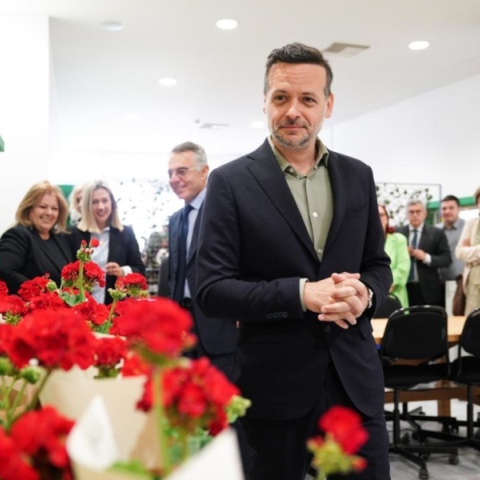 Ο Χάρης Δούκας: «Θα παντρευτώ στη Θήβα μετά τις εσωκομματικές εκλογές του ΠΑΣΟΚ»