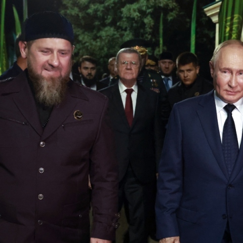 O Καντίροφ καταγγέλλει τον Μασκ για δολιοφθορά στο Cybetruck του: «Το απενεργοποίησε επίτηδες»