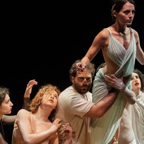 Ο μύθος του Λαβύρινθου ζωντανεύει στην Πλύφα από τον Οκτώβριο