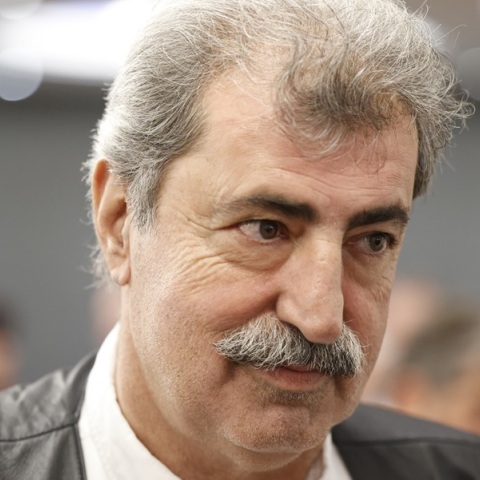 «Και εγώ εδώ είμαι»: Η απάντηση του Παύλου Πολάκη στον Στέφανο Κασσελάκη