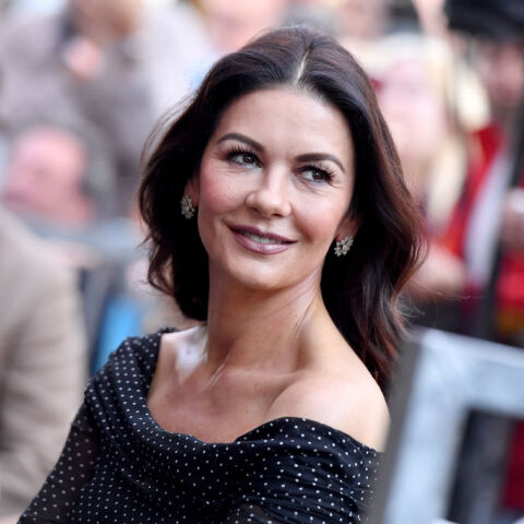 Κάθριν Ζέτα - Τζόουνς: Κλείνει τα 55 και το γιορτάζει με μια γυμνή φωτογραφία