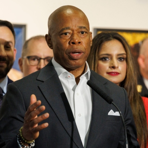 Ο δήμαρχος της Νέας Υόρκης Έρικ Άνταμς