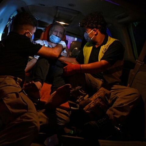 Επίθεση ενόπλων κατά Ισραηλινών στο Τελ Αβίβ 