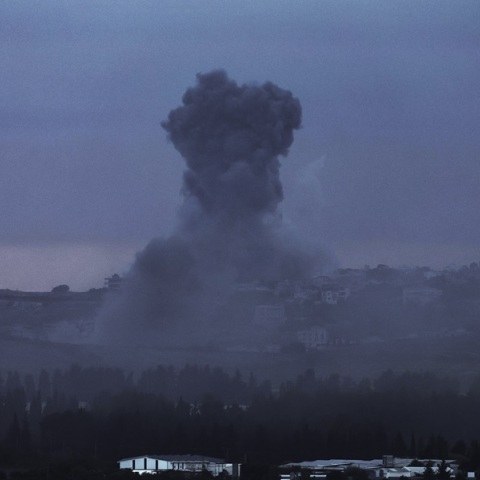 Το Ισραήλ εξετάζει αντίποινα με πλήγμα στις πετρελαϊκές εγκαταστάσεις του Ιράν