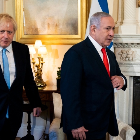 Ο Μπόρις Τζόνσον και ο Μπενιαμίν Νετανιάχου
