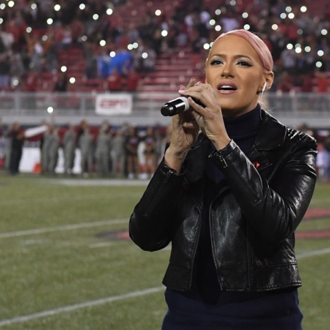 Η Κάγια Τζόουνς ισχυρίζεται ότι οι «Pussycat Dolls» ήταν βιτρίνα για κύκλωμα πορνείας