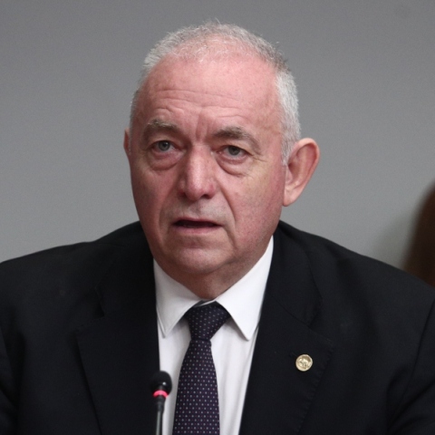 Ο καθηγητής Γεωλογίας και Πρόεδρος του ΟΑΣΠ, Ευθύμιος Λέκκας 