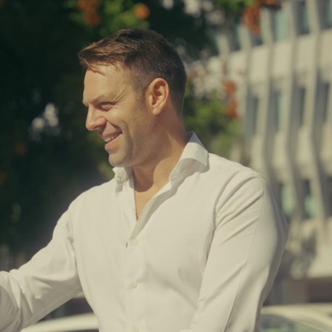 Ο Στέφανος Κασσελάκης υπέγραψε «ατομικά και ως πρόεδρος» το εξώδικο προς τον ΣΥΡΙΖΑ