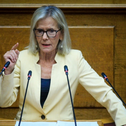 Παραιτήθηκε από την ΚΕ του ΣΥΡΙΖΑ η Γιώτα Πούλου