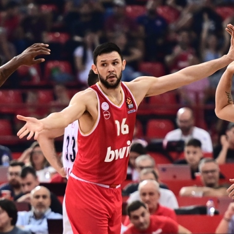 Σαρωτικός ο Ολυμπιακός - Κέρδισε την Αρμάνι Μιλάνο 89-68