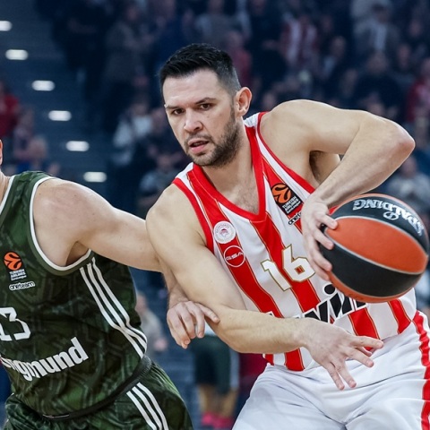 Μπάγερν Μονάχου-Ολυμπιακός 84-80: Δεύτερη συνεχόμενη ήττα στην Ευρωλίγκα