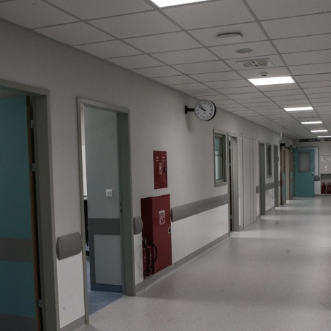 Πάτρα: Στη ΜΕΘ η μαθήτρια με μηνιγγίτιδα - Νοσηλεύεται σε σοβαρή κατάσταση