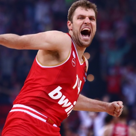 Σάσα Βεζένκοφ