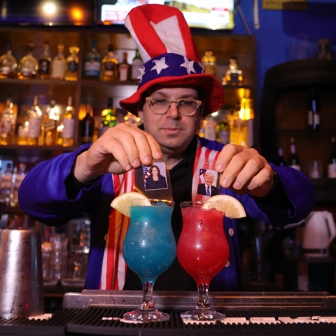 Εκλογές ΗΠΑ 2024: Άλογα, καπέλα και αγωνία - 10 εικόνες εν αναμονή των αποτελεσμάτων