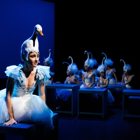 Ιζαντόρα Ντακ στην Εθνική Λυρική Σκηνή: οι πρώτες αποκλειστικές φωτογραφίες