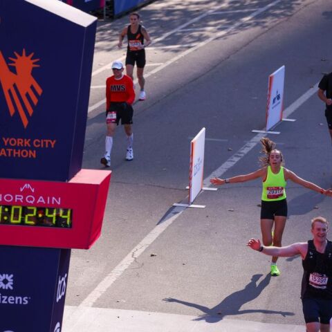 Νέα Υόρκη: Απαγορεύτηκε η συμμετοχή στον Μαραθώνιο σε influencer με προσωπικό κάμεραμαν