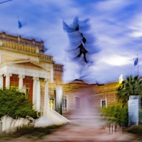 Γιάννης Τσαρούχης vs Τάσος Βρεττός και άλλες 2 εκθέσεις για την εβδομάδα