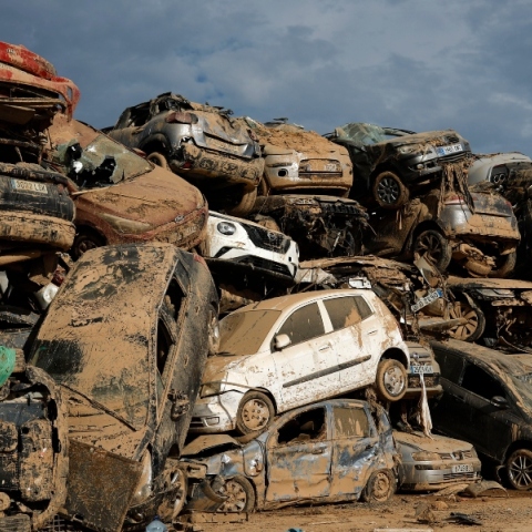 κατεστραμμενα αυτοκινητα