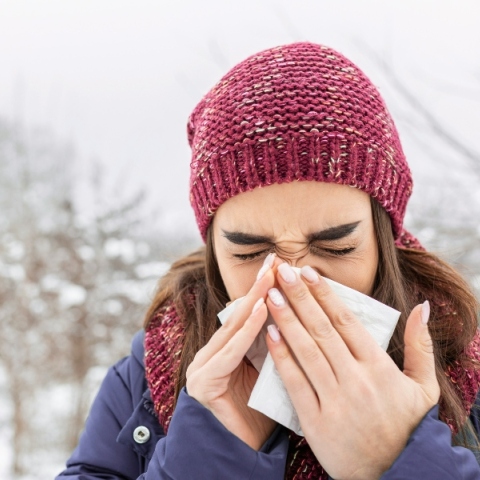 γυναικα φτερνιζεται