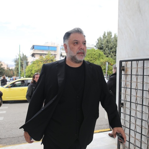 Γρηγόρης Αρναούτογλου