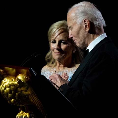 Τζο Μπάιντεν: Συγκινημένος αποχαιρέτησε τους συνεργάτες του στον Λευκό Οίκο