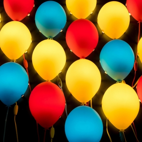 Πολύχρωμα μπαλόνια