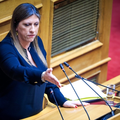 Η Ζωή Κωνσταντοπούλου