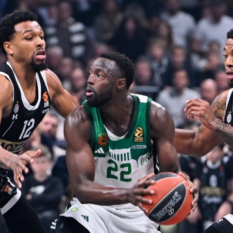 παιχτες μπασκετ 