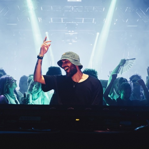 O Folamour στο Universe