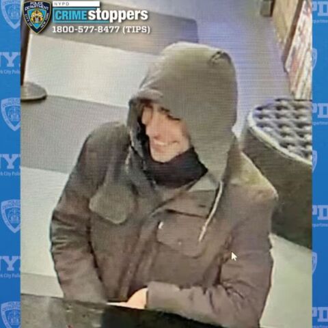 Δολοφονία CEO UnitedHealthcare: Χαμογελαστός πριν το έγκλημα ο φερόμενος ο δράστης