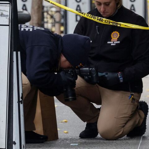 Mπράιαν Τόμσον: Μυστήριο και ανθρωποκυνηγητό για τον εντοπισμό του δολοφόνου του