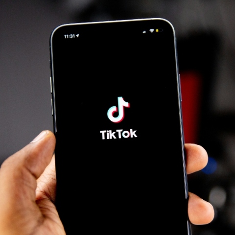 κινητο, χερι, TikTok