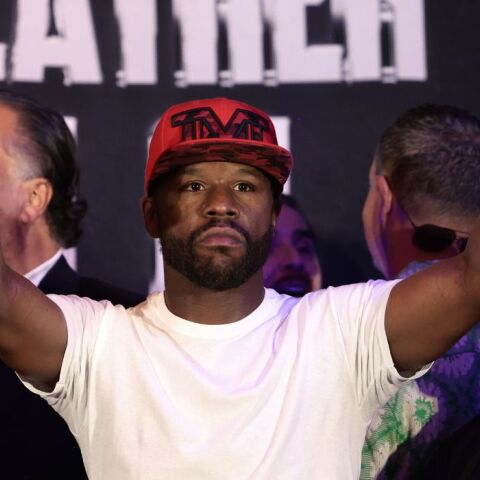 Φλόιντ Μέιγουέδερ: Επίθεση στον θρύλο της πυγμαχίας στο Λονδίνο από φιλοπαλαιστίνιους