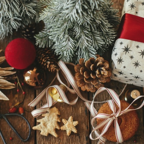 Εορτολόγιο: Σήμερα 17 Δεκεμβρίου 2024 γιορτάζει…